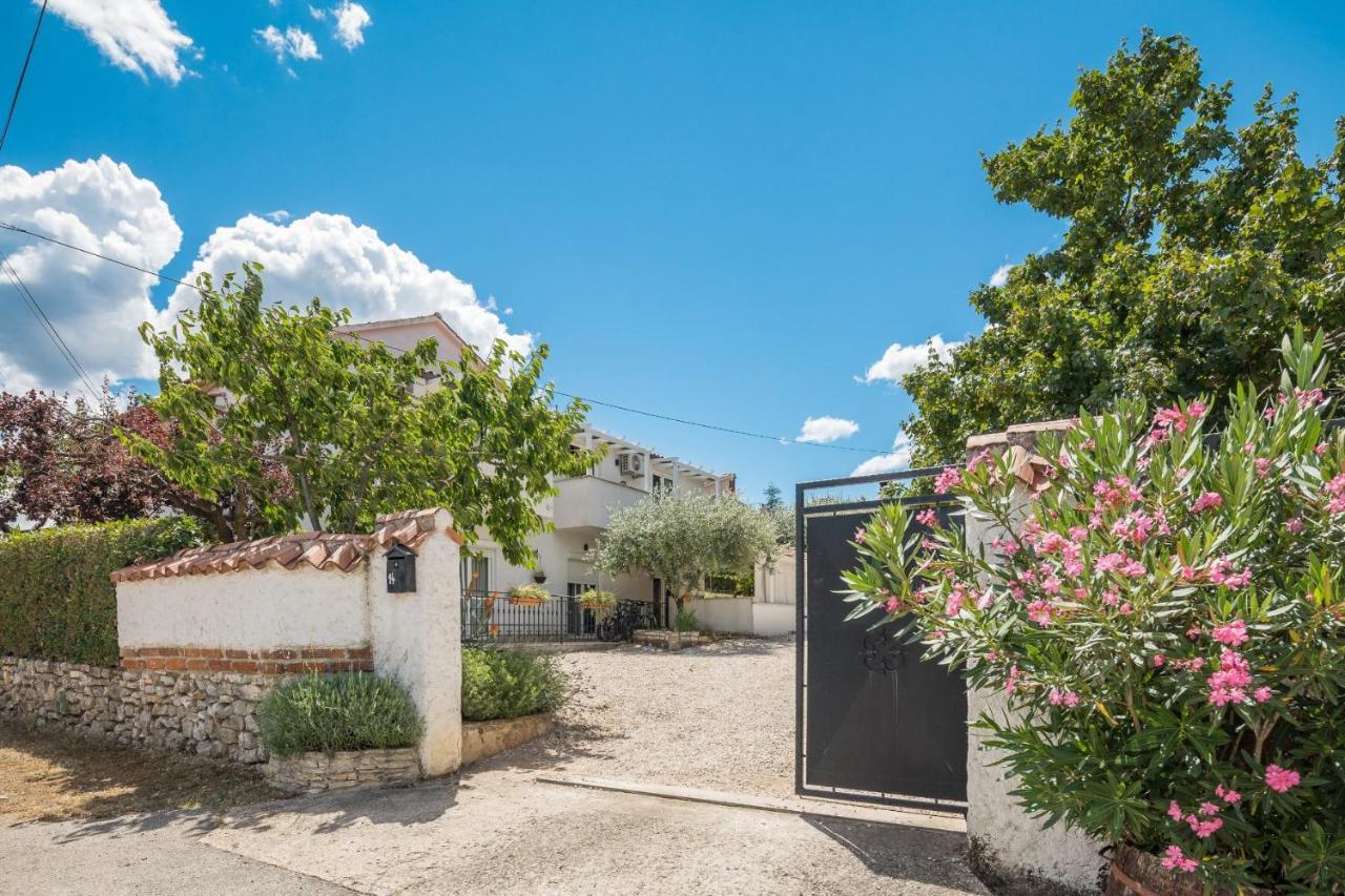 Martina Guest House Porec Bagian luar foto