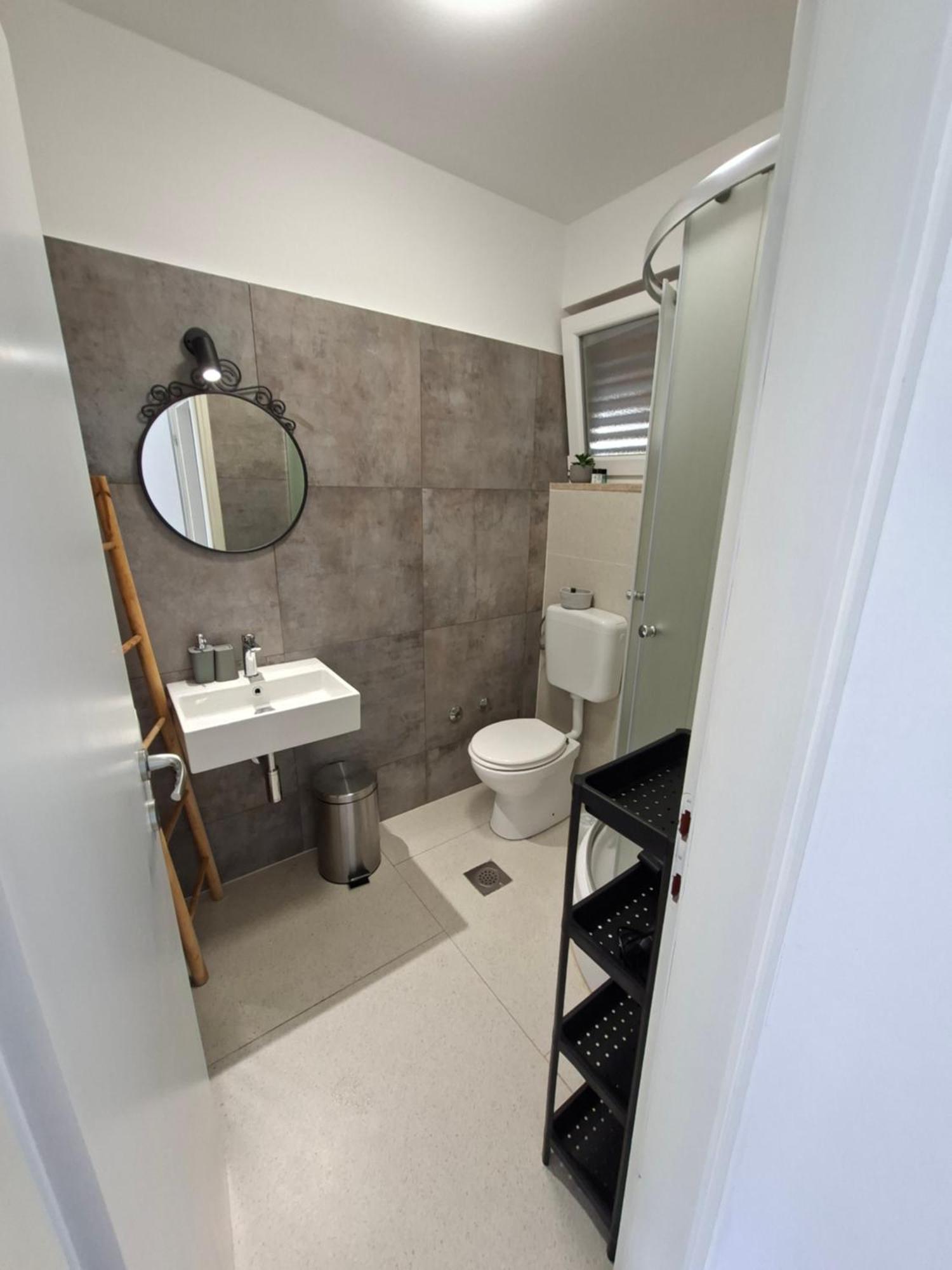 Martina Guest House Porec Bagian luar foto